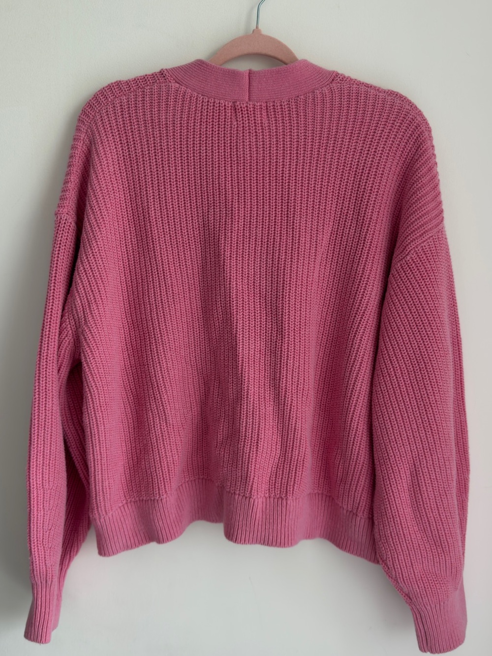 H&M Pink Ribbed V-Neck Button Cardigan - Picture 3 of 4